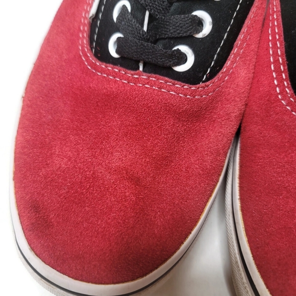 Vans era red and black suede low top sneakers 10.5 - Picture 7 of 9